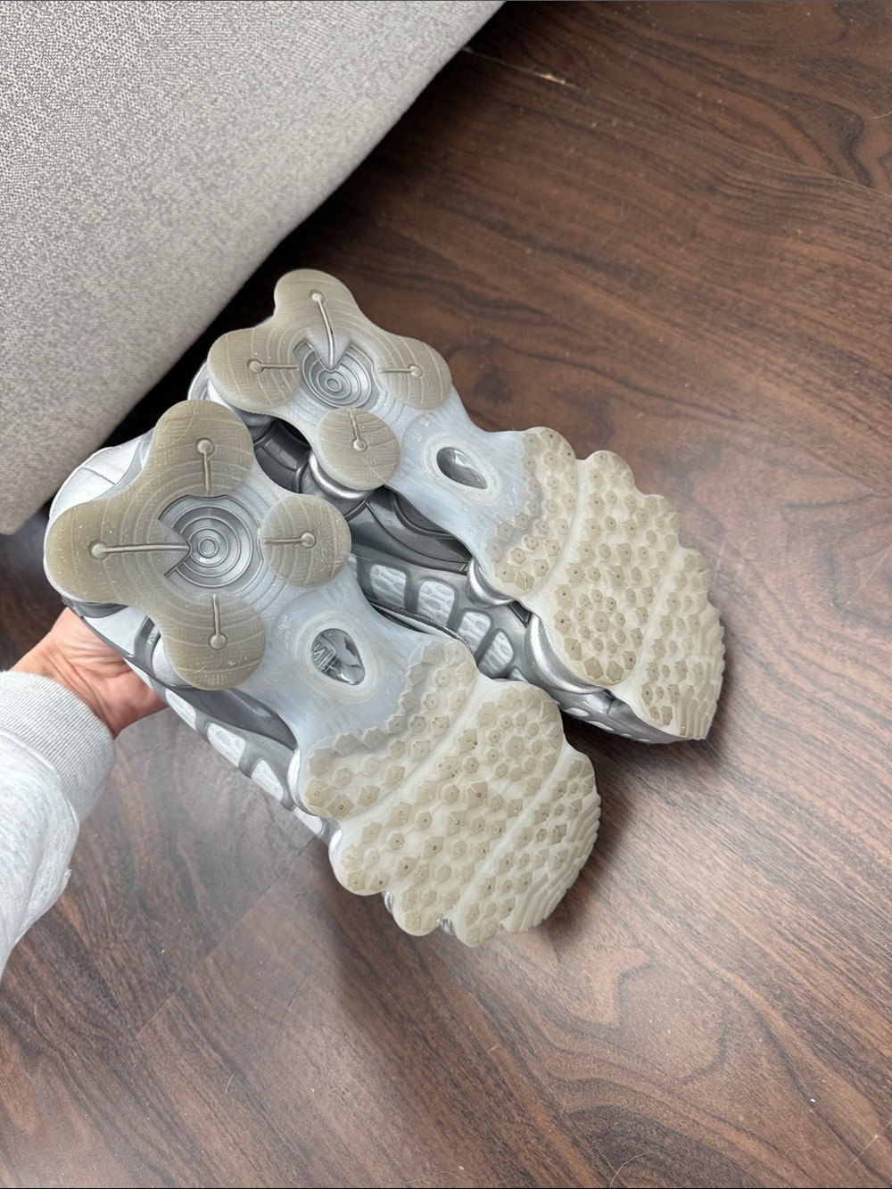 Nike Shox - Picture 6 of 9